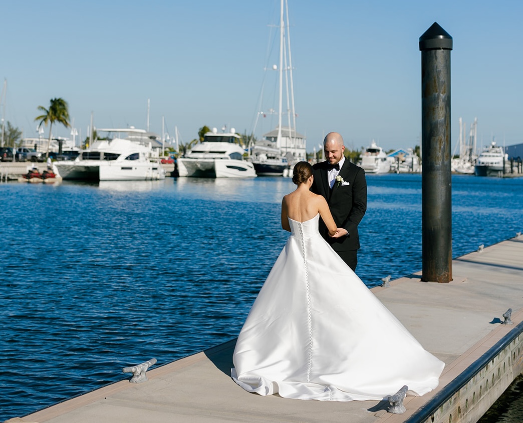 Bride and groom wedding photos at Perry